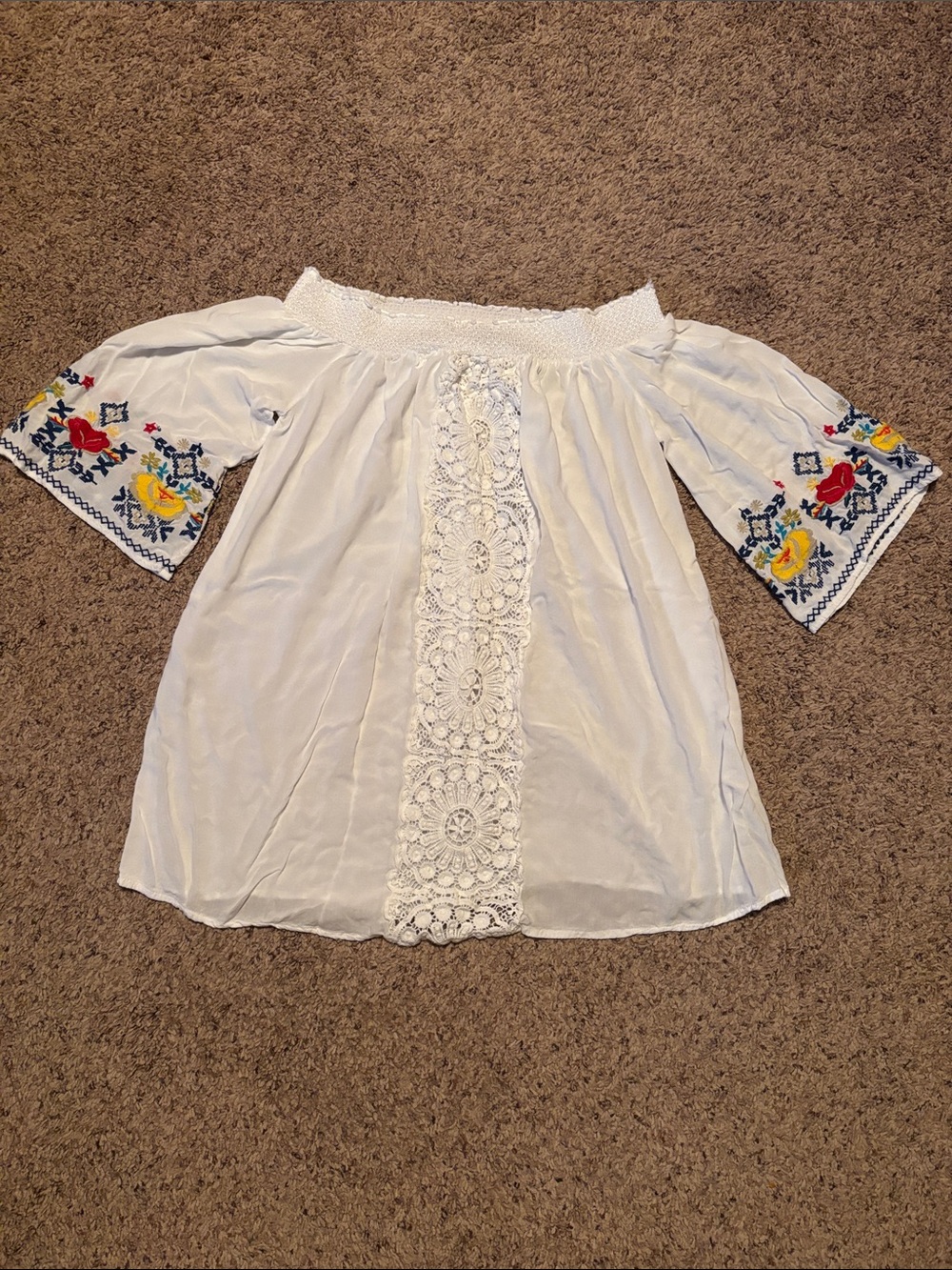 Blue Island White Off-Shoulder Blouse with Colorful Embroidered Sleeves M